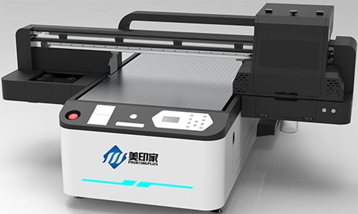 1440 DPI UV Inkjet Flatbed Printer برای چاپ پر جنب و جوش و دقیق با چند جوهر